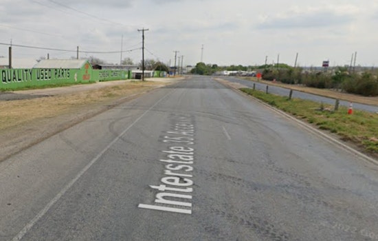 Slick Roads Cause 18-Wheeler to Crash Through Guardrail on San Antonio’s I-35, Driver Injured