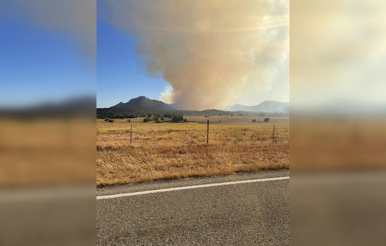 Southwest Oklahoma Grapples with 'Rush Fire' as Evacuation Orders Remain in Wichita Mountains Region