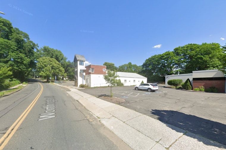 Springfield Police Investigate Infant Abandoned Outside Apartment as Child Stabilized at Baystate