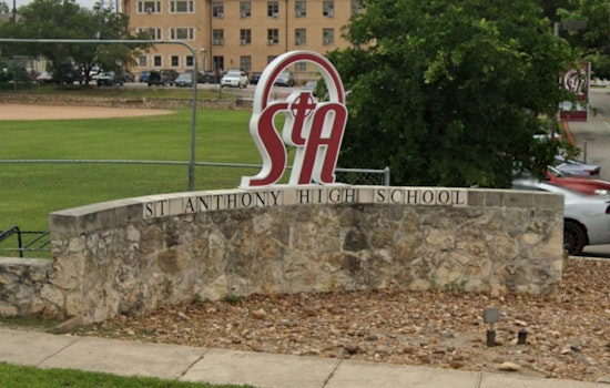 St. Anthony High School Athletes Join Forces with Veterans at Wounded Warrior Project's 5K Race