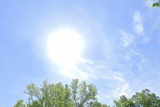 St. Louis Braces for Sunny Skies and Comfortable Temperatures as NWS Warns of Elevated Fire Risk North of I-70