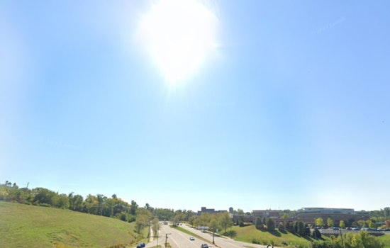 St. Louis Welcomes Clear Skies and Warmth, NWS Advises Caution Over Fire Risks in Missouri and Illinois