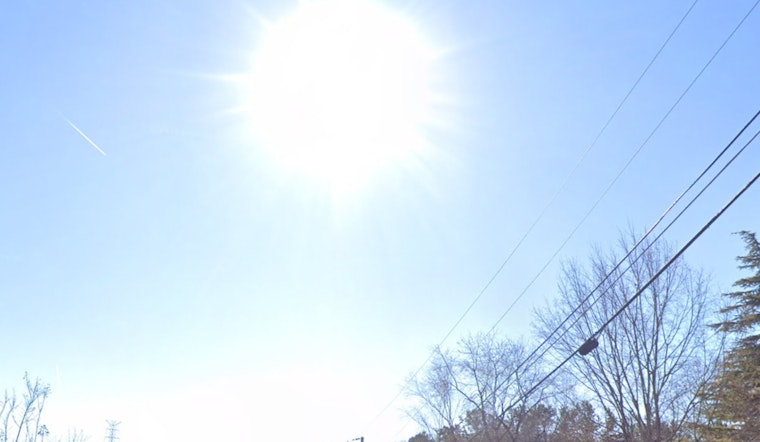 Sunny Days Ahead, Knoxville Welcomes Mild Autumn Weather, Forecasts Promise Clear Skies