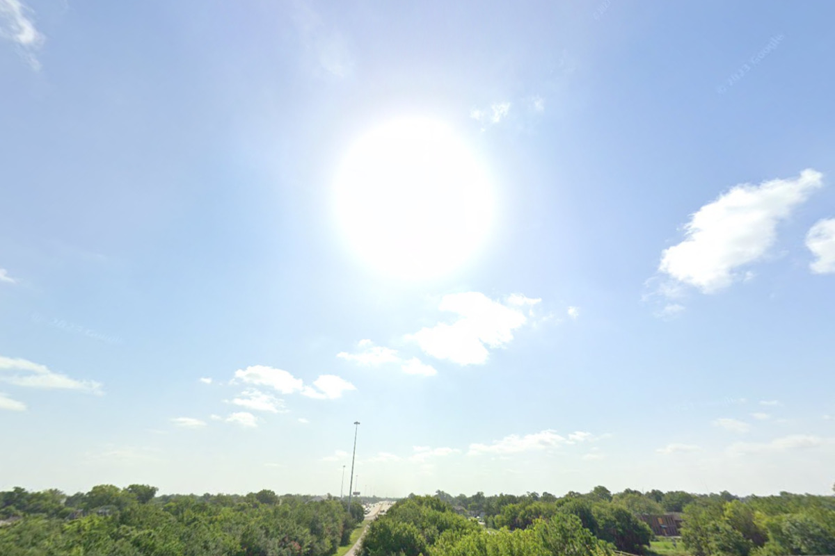 Sunny Skies and Warmth Persist in Houston with a Glimmer of Hope for