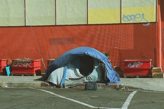 Supreme Court Shakes the Nation, Green Light for Public Sleeping Bans Despite Lack of Shelters