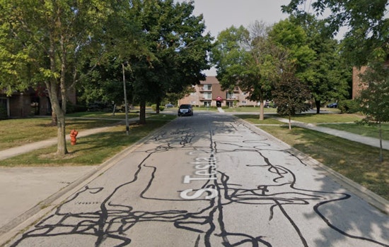 Suspect Detained After 18-Year-Old Shot Near Naperville Apartment, Police Investigating