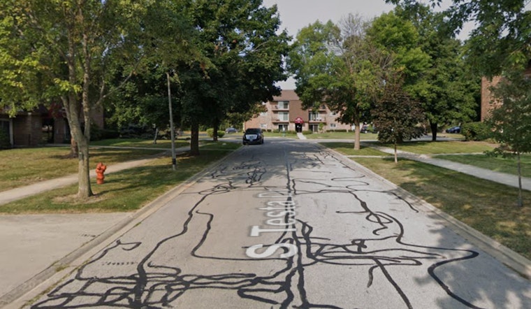 Suspect Detained After 18-Year-Old Shot Near Naperville Apartment, Police Investigating