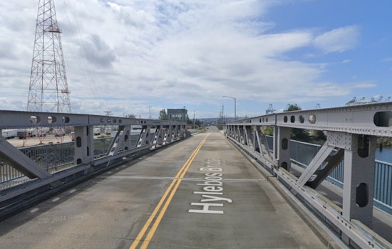 Tacoma's Hylebos Bridge Closed to Vehicular Traffic Due to Technical Malfunction