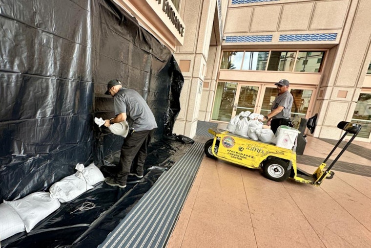 Tampa Convention Center Shuts Doors in Anticipation of Hurricane Milton's Approach