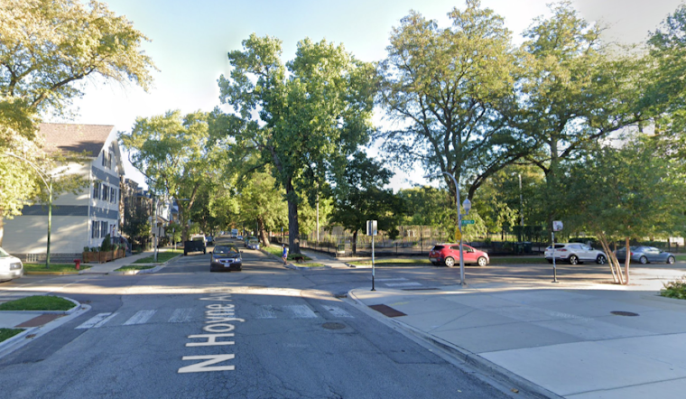 Teen Student Wounded in Daylight Shooting at Hamlin Park in Chicago's West Lakeview