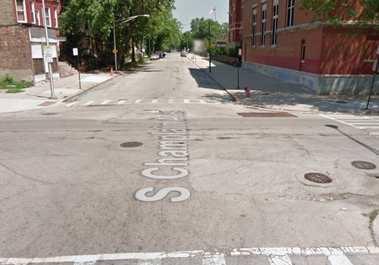 Teenager Fatally Shot in Chicago's West Woodlawn Neighborhood; No Arrests Made as Police Investigate