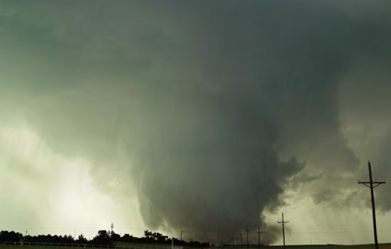 Terror Twisters Strike Florida as Multiple Counties Ravaged by Hurricane Milton Approaching