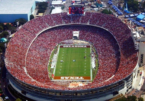 Texas and Oklahoma Governors Raise Stakes With Culinary Wager on Red River Showdown in Dallas