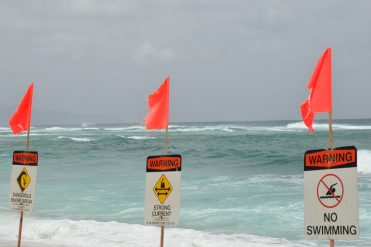 Two Dead, One Injured Amidst High Surf Conditions on Oahu's North Shore