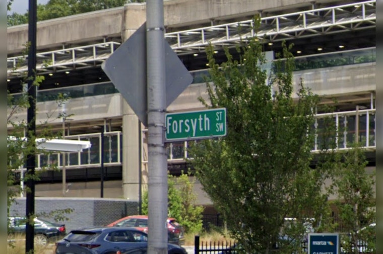 Unidentified Female Suspected in Afternoon Stabbing on Atlanta's Forsyth Street, Police Seek Witnesses