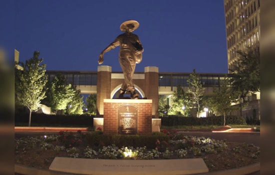 University of Oklahoma Police Hunt for Suspect in Campus Sexual Assault Incident