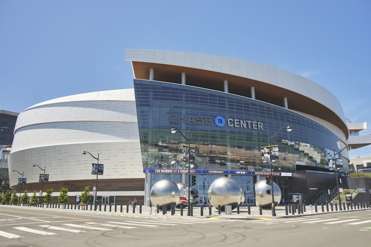 Warriors Overcome Pelicans 104-89, Flourishing Without Curry as Jackson-Davis and Green Shine