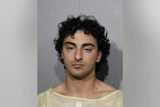 Wisconsin Man Charged After Allegedly Using Glass as Weapon in Violent Gold Coast Bar Fight