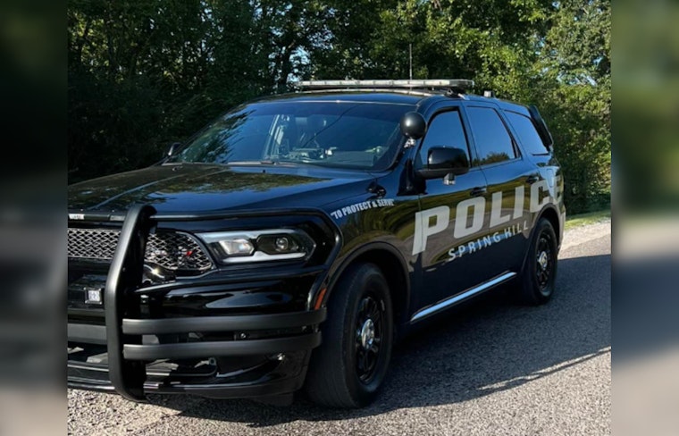19-Year-Old Cyclist Fatally Struck by Bus at Spring Hill Intersection, Investigation Underway