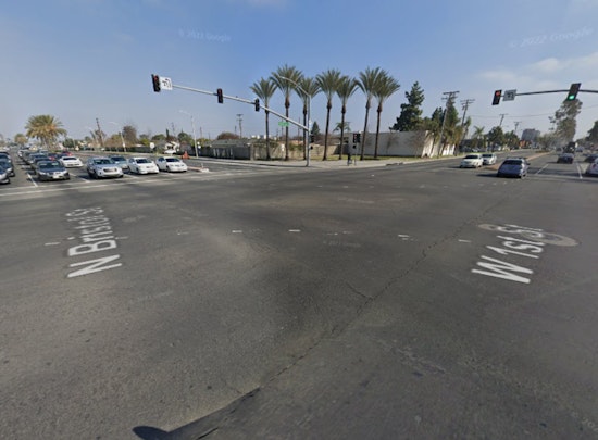 20-Year-Old Man Killed After Car Strikes Palm Tree in Santa Ana