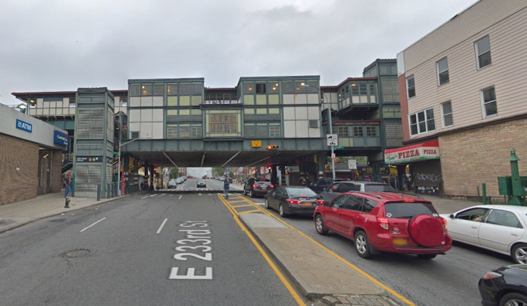 25-Year-Old Man Fatally Shot Following Argument in Bronx; Police Seek Suspect
