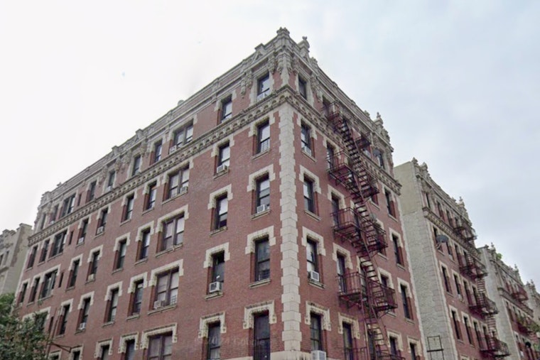 73-Year-Old Man Dies Falling from Window during Home Invasion in Upper Manhattan
