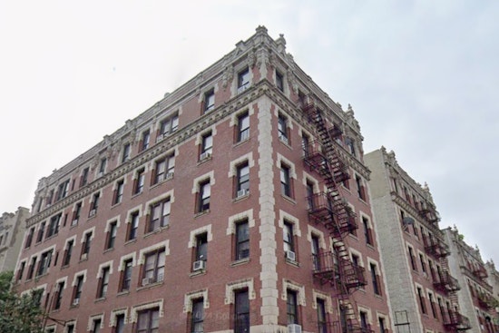 73-Year-Old Man Dies Falling from Window during Home Invasion in Upper Manhattan