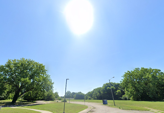 Warm and Sunny Weekend Ahead for Indianapolis, with Rain Chances Rising into the Workweek