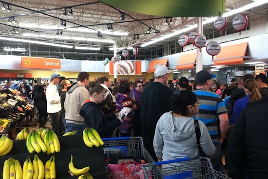 Valley Bargain Bonanza: Restaurants and Retailers Roll Out Holiday Discounts Amid Early Black Friday Frenzy