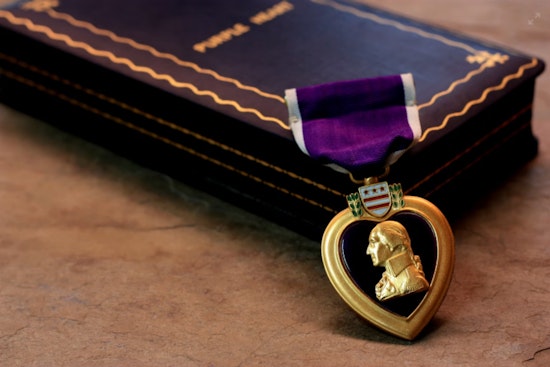 After 56 Years, Marine Veteran Receives Purple Heart for Vietnam Valor in Overdue Recognition Ceremony in Oklahoma
