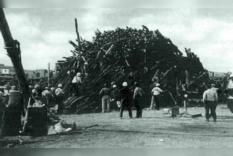 Aggies Reflect on 25th Anniversary of Texas A&M Bonfire Tragedy That Claimed 12 Lives