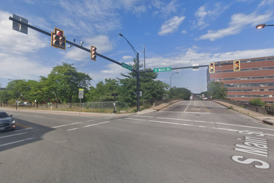 Akron Police Seek Witnesses After Man Fatally Shot Following Parking Lot Dispute