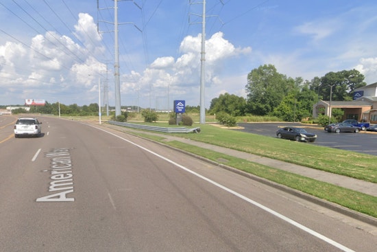Alleged Robbers Hospitalized After Victim Fights Back in Memphis Hotel Incident