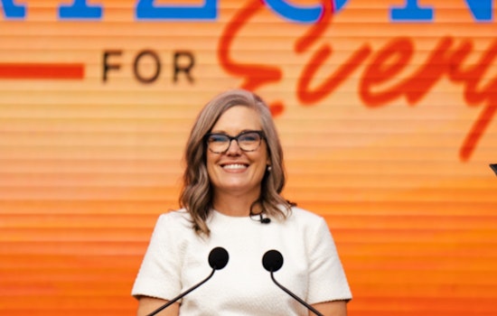 Arizona Governor Katie Hobbs Spearheads AI and Advanced Air Mobility Initiative to Propel State's Tech Leadership