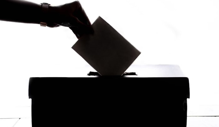 Arizona Voters Approve Prop 314 to Allow Local Police to Arrest Migrants Suspected of Illegal Entry