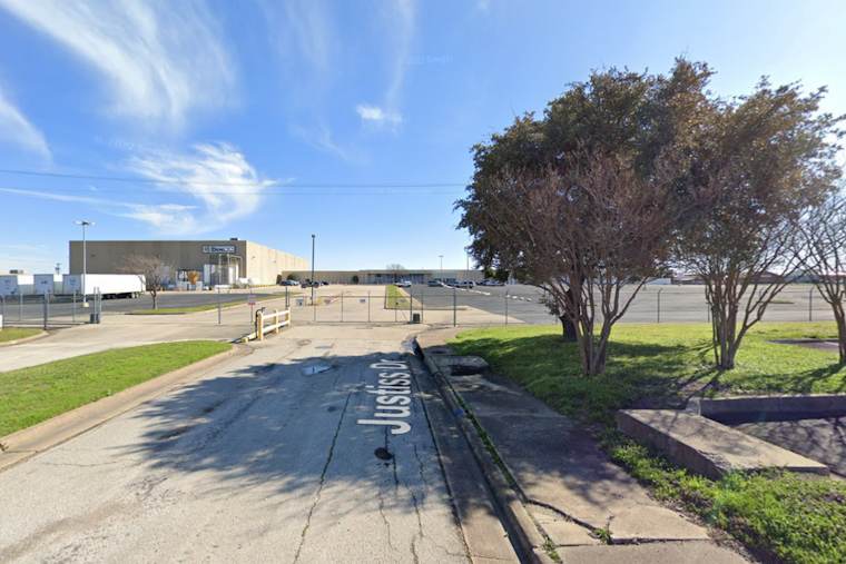 Arlington Nightclub Shooting Claims Life of Young Man, Police Seek Witnesses