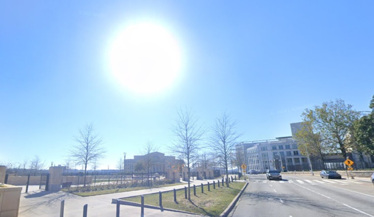 Atlanta Basks in Sunny Skies with Brisk Winds, Clear Weekend Ahead