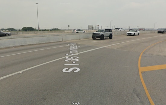 Austin Commuters Face Delays as I-35 Southbound Lanes Closed for Hours Following Semi-Truck Collision