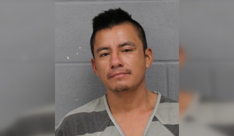 Austin Police Investigate Fatal Stabbing at South 1st Street C-Mart, Suspect Charged with 1st Degree Murder