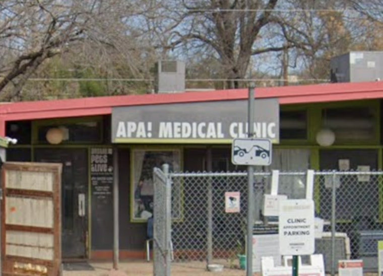 Austin Pets Alive! and Bastrop County Rally to Rescue Pets Amidst Hudson Fire in Central Texas