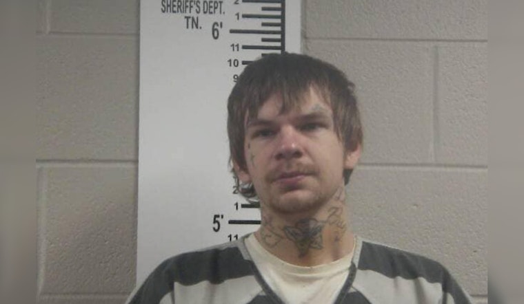 Authorities Intensify Manhunt for Escaped Inmate in Tennessee, Public Urged to Report Sightings