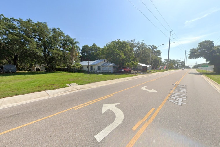 Bradenton Community Shaken by Fatal Hit-and-Run on U.S. 301, Suspect Sought by Florida Highway Patrol
