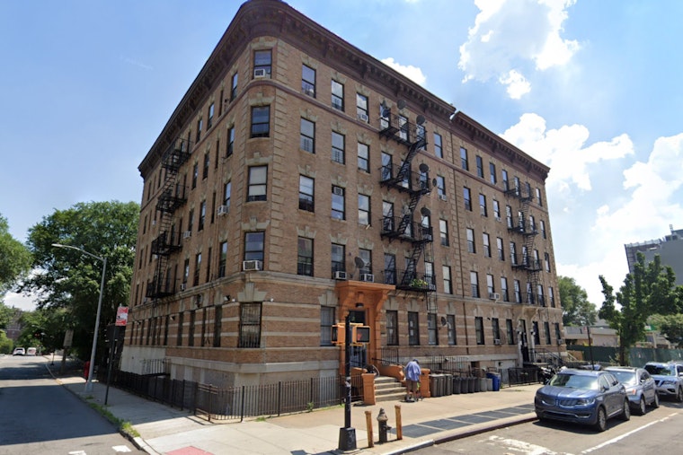 Bronx Tragedy as Man Fatally Stabbed in Mott Haven, Person of Interest in Custody