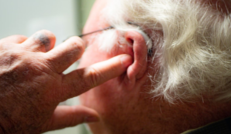 Brooklyn Holocaust Survivors Receive Gift of Sound™ Through Miracle-Ear Initiative on Anniversary of Auschwitz Liberation