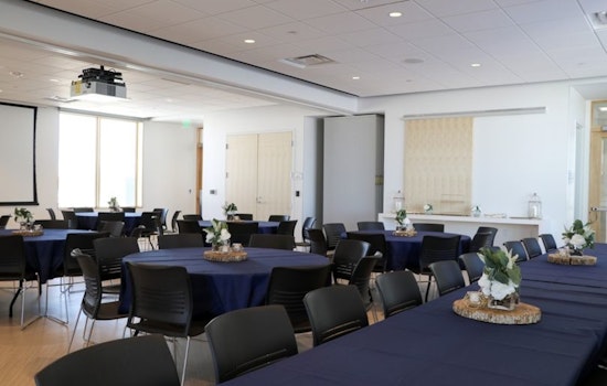 Carver County Parks Offers the Sun Room at Paradise Commons for Picture-Perfect Holiday Parties