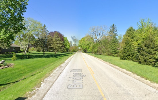 Cedarburg Teen Dies in Early Morning Car Crash, Investigation Causes Extended Road Closure