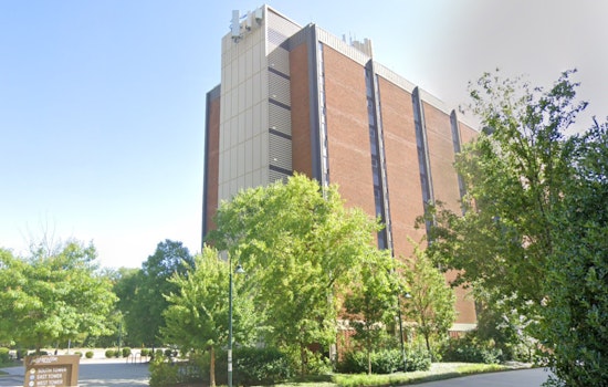 Chapel Hill Community On Alert as Police Seek Suspects in Two Armed Robberies Near UNC Campus