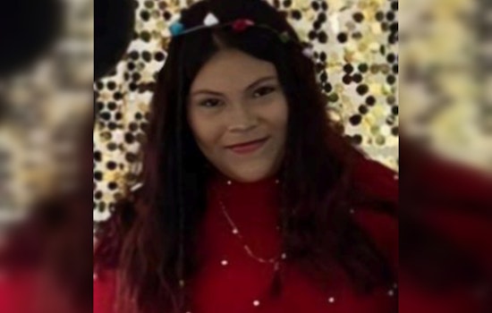 Chicago Police Seek Public's Help to Find Missing 16-Year-Old Giselle Quintanilla