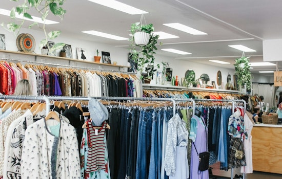 Chicago's Randolph Street Holiday Market Returns for Unique, Vintage Festive Shopping Experience