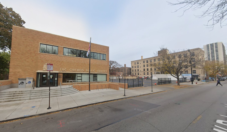 Chicago Voters Endure Lengthy Waits for Early Voting, Election Board Promotes Alternatives